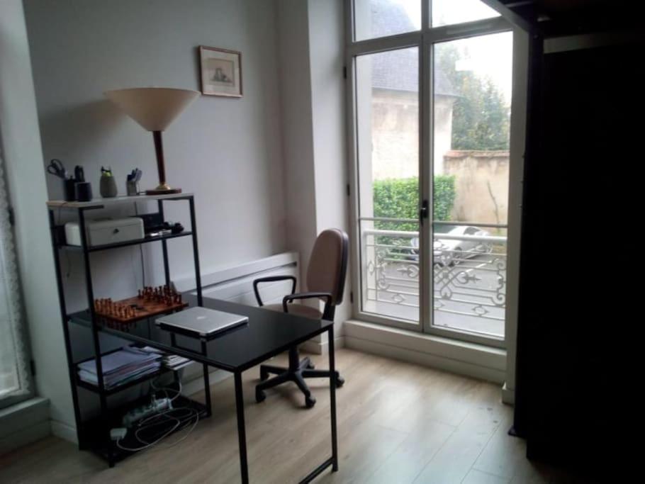 Bel Appart. / Residence De Standing / Plein Centre Шато-Тьерри Экстерьер фото